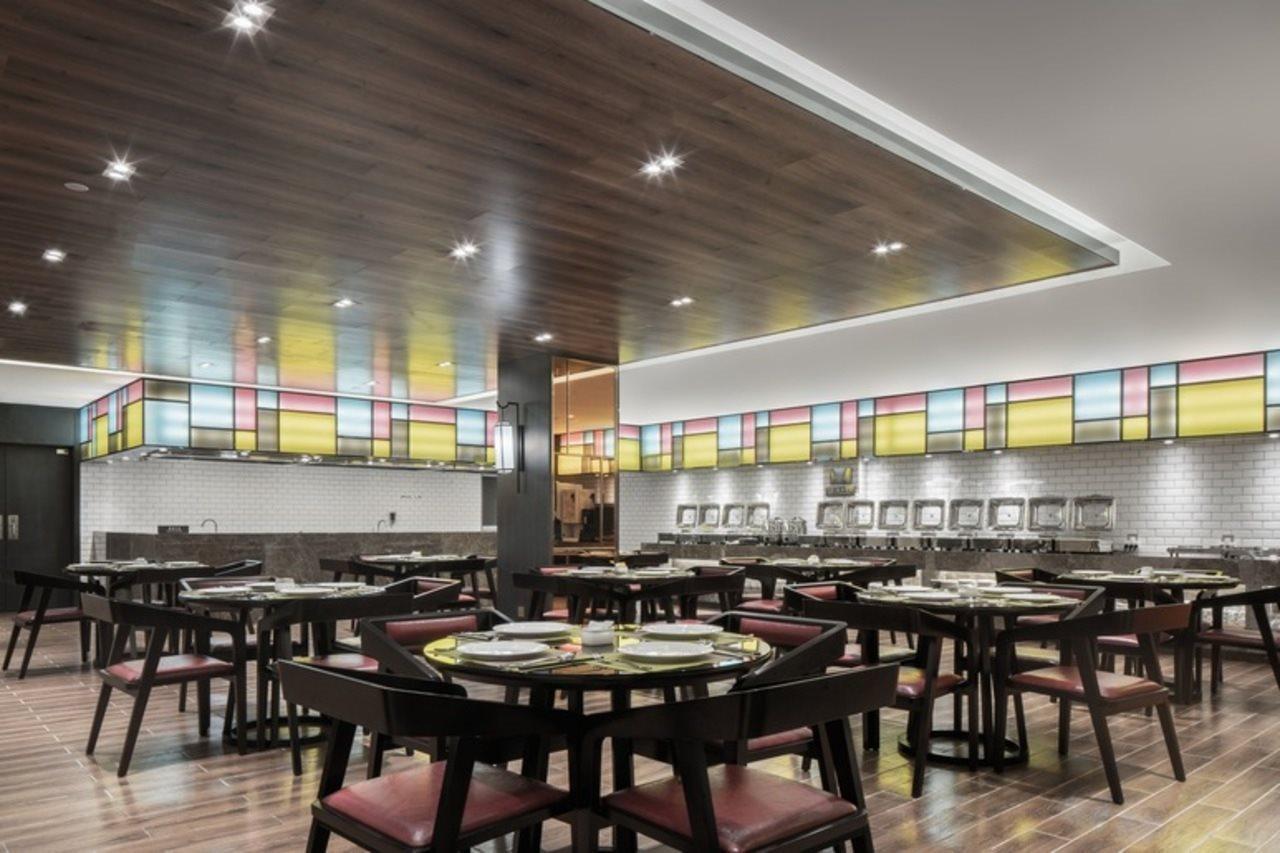 Minshan Lhasa Grand Hotel 成都 エクステリア 写真