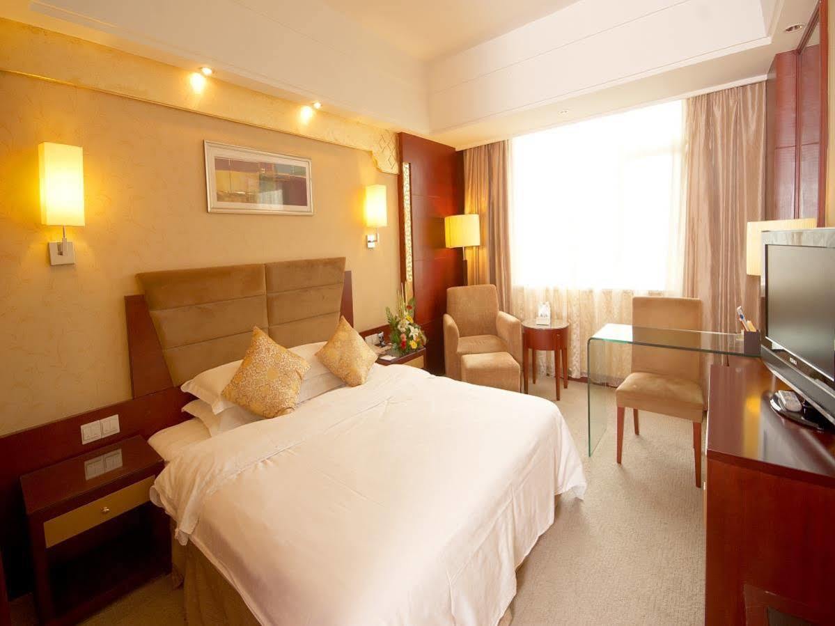 Minshan Lhasa Grand Hotel 成都 エクステリア 写真